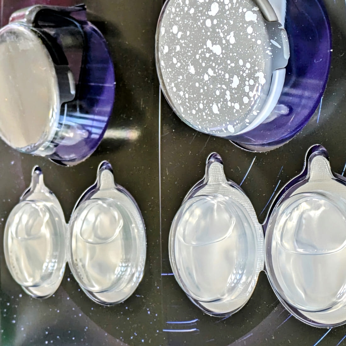 Polar Eclips 車用芳香剤 カートリッジ 4個入 香り2種(サイレントギャラクシーウッディ 、シャイニングスターベリー ) 多用途のクリップ式 サンバイザー ドアポケット シートポケット ヘッドレストなど 原産国: 韓国 #65555 梅雨の時期 車内空間をさわやかに - 画像 (4)